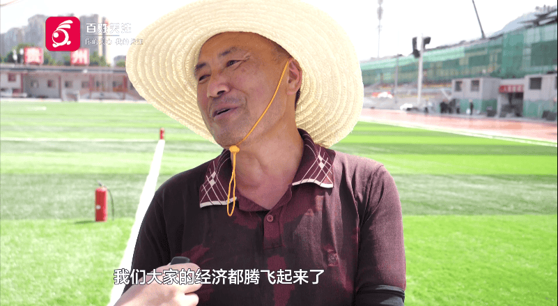 中国速度+村超温度！直击榕江500人昼夜鏖战，球场奇迹重生！