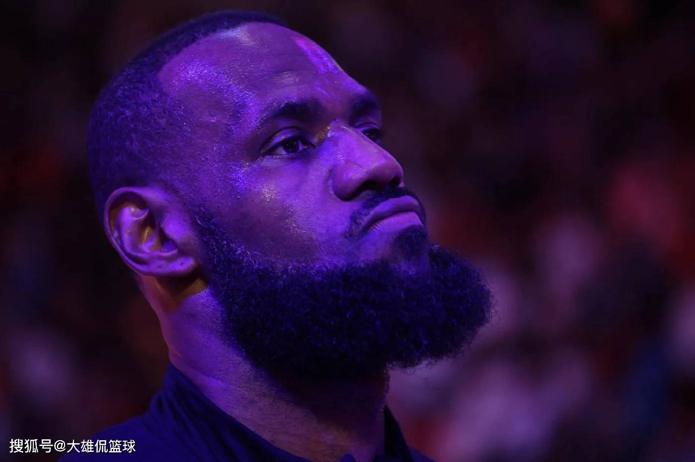 NBA高管称詹姆斯没有重返骑士是最大的错误，不应该继续留在湖人