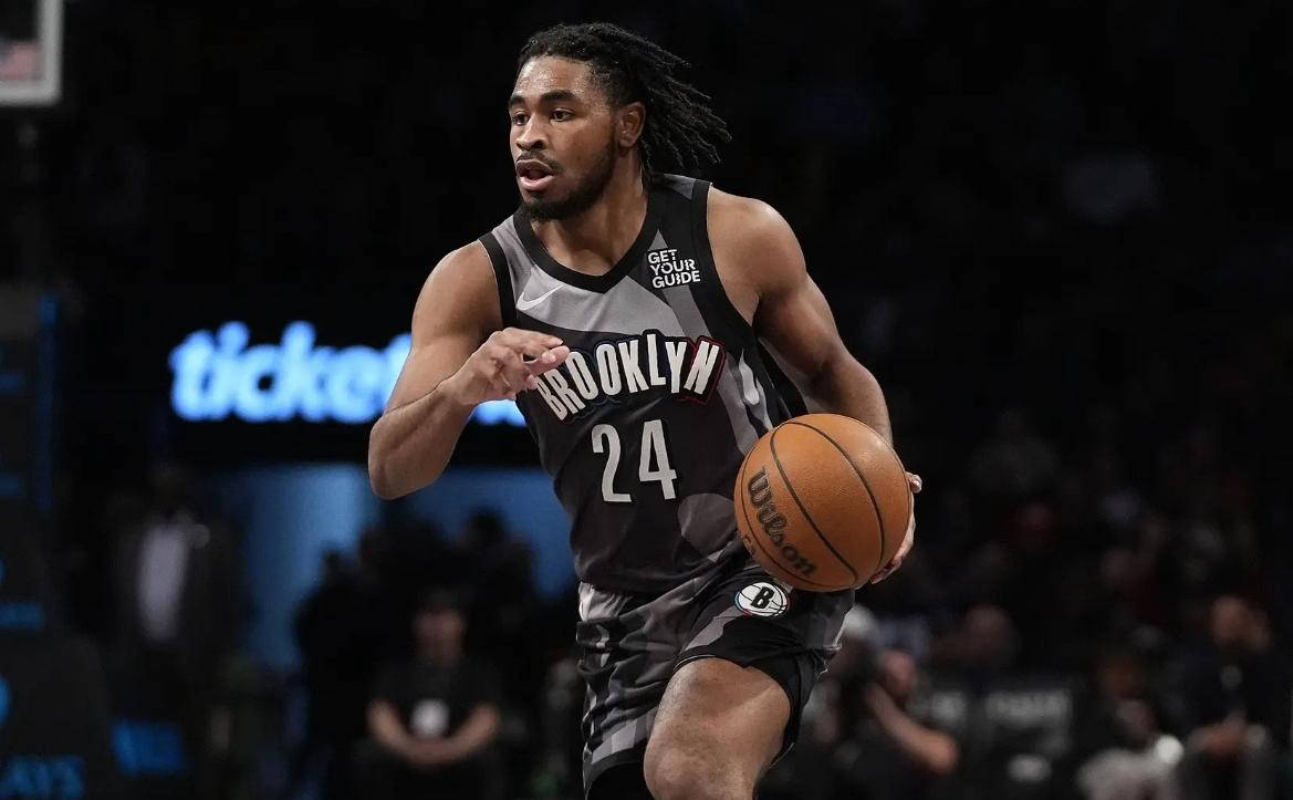 布鲁克林篮网对待卡梅隆托马斯的合同报价引争议