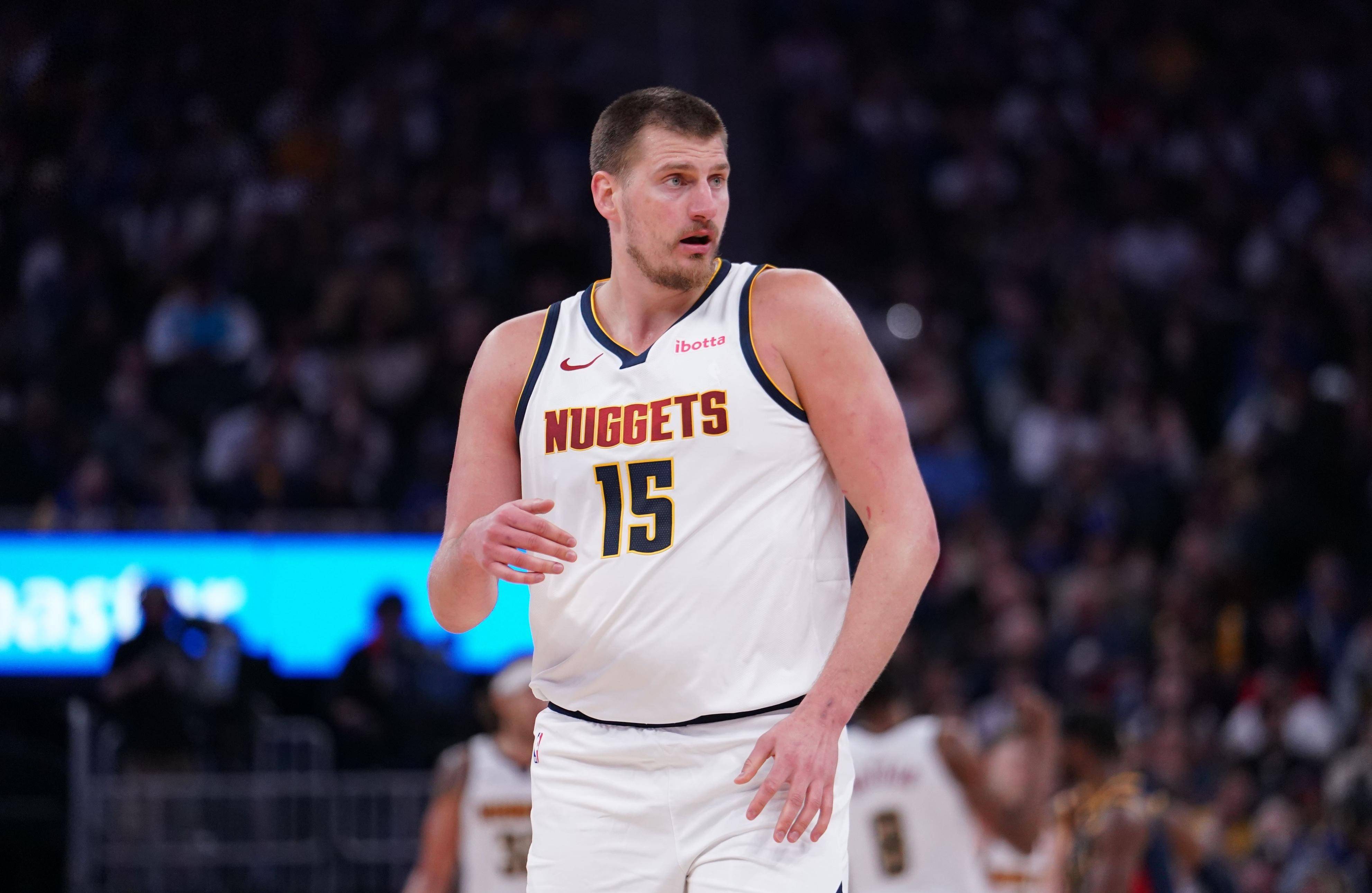 丹佛掘金主场惜败雷霆:多视角深度剖析2-2平局