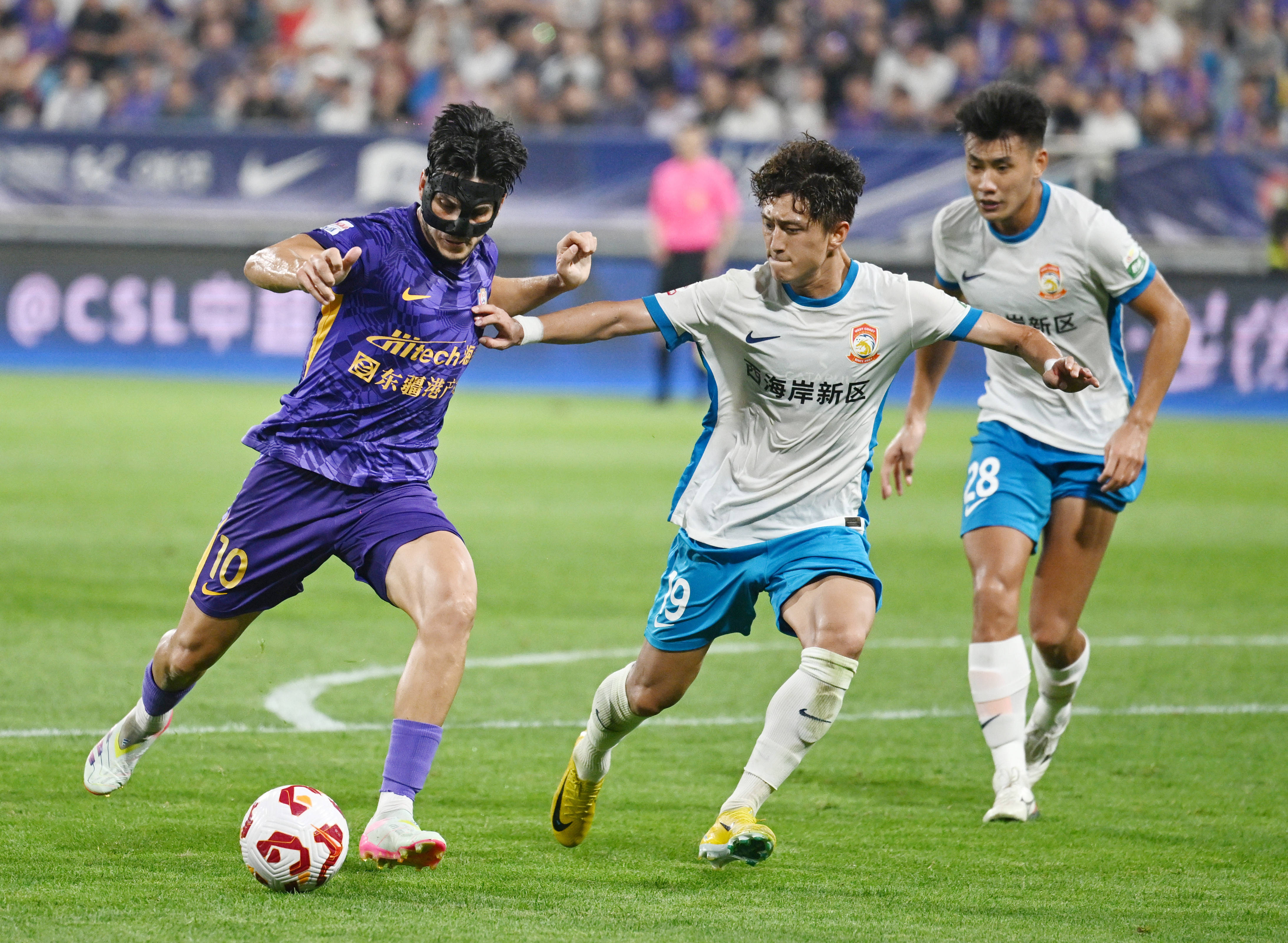 （体育）足球——中超：天津津门虎平青岛西海岸