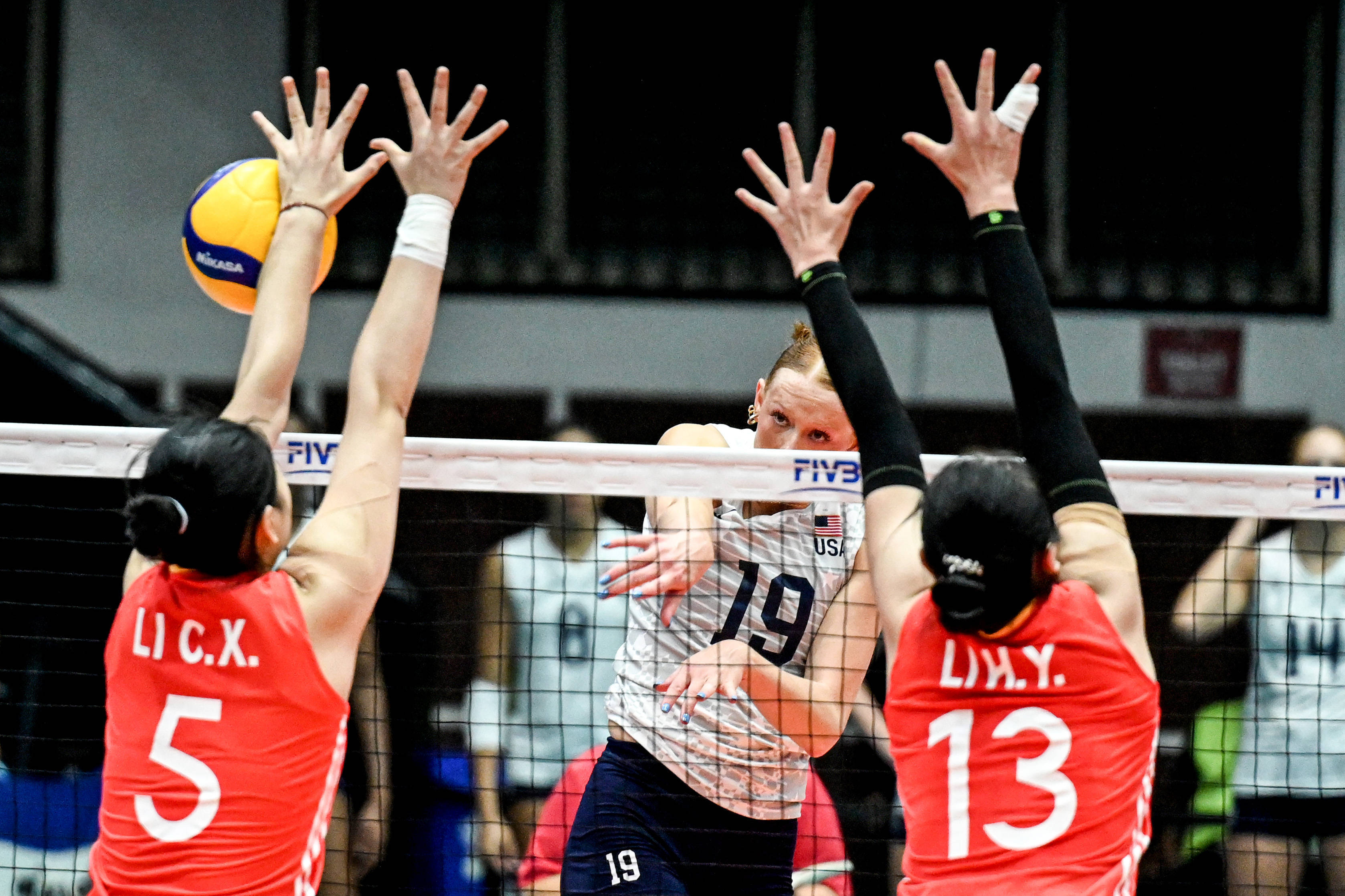 （体育）排球——U21女排世锦赛：中国胜美国