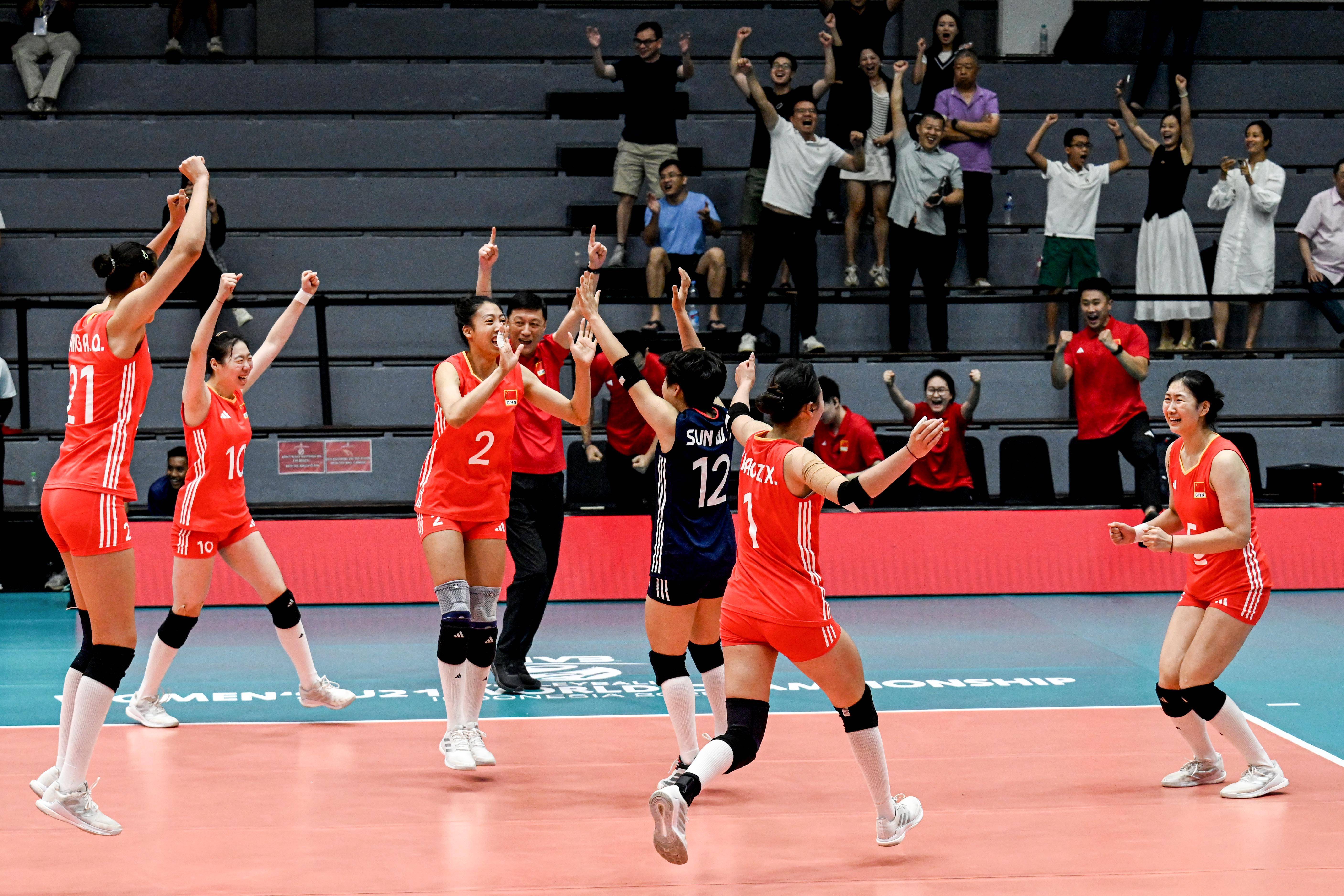 （体育）排球——U21女排世锦赛：中国胜美国