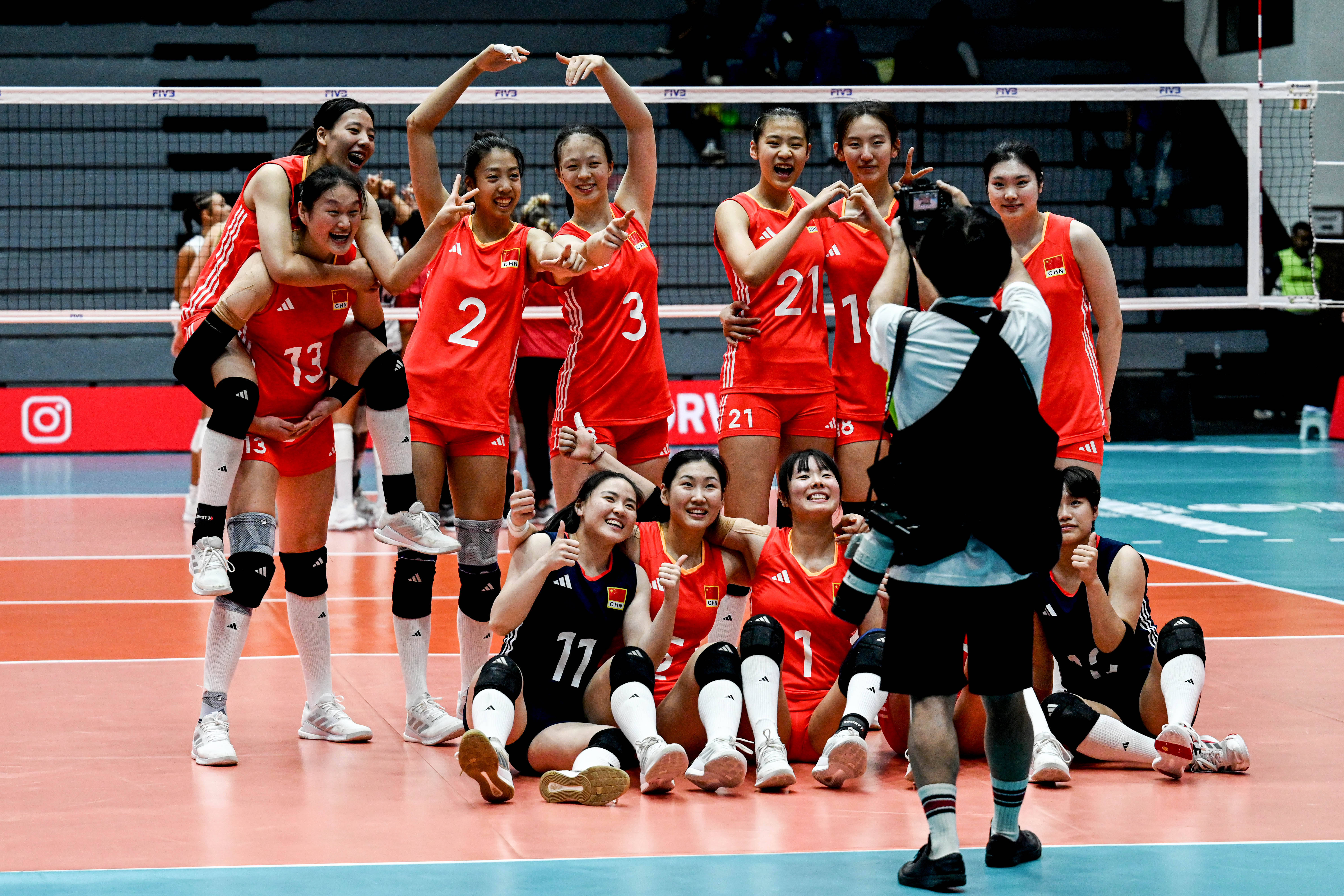 （体育）排球——U21女排世锦赛：中国胜美国