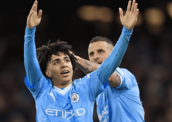 曼城拒绝诺丁汉森林3000万欧报价刘易斯