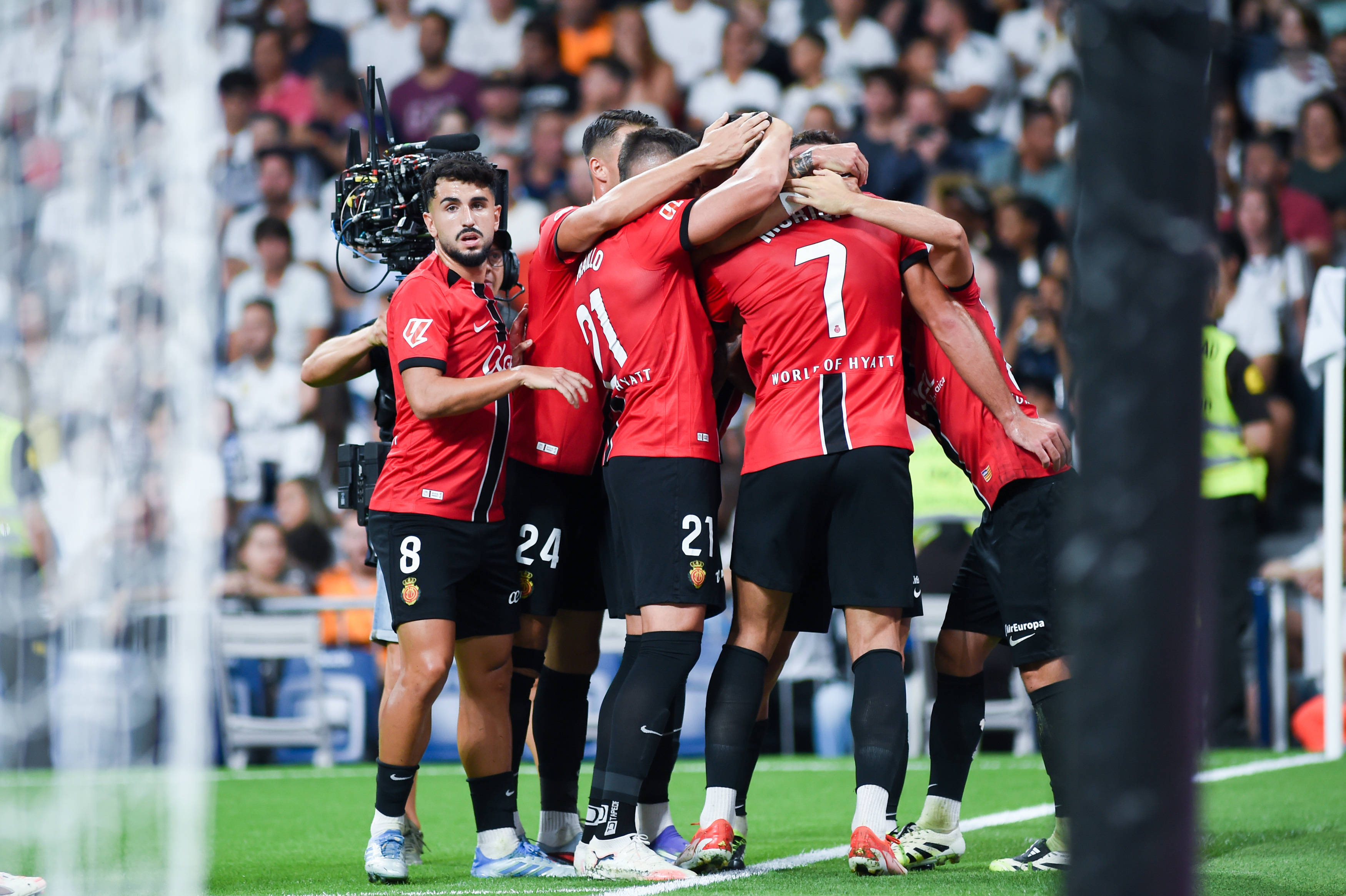 (体育)足球——西甲:皇家马德里胜马略卡