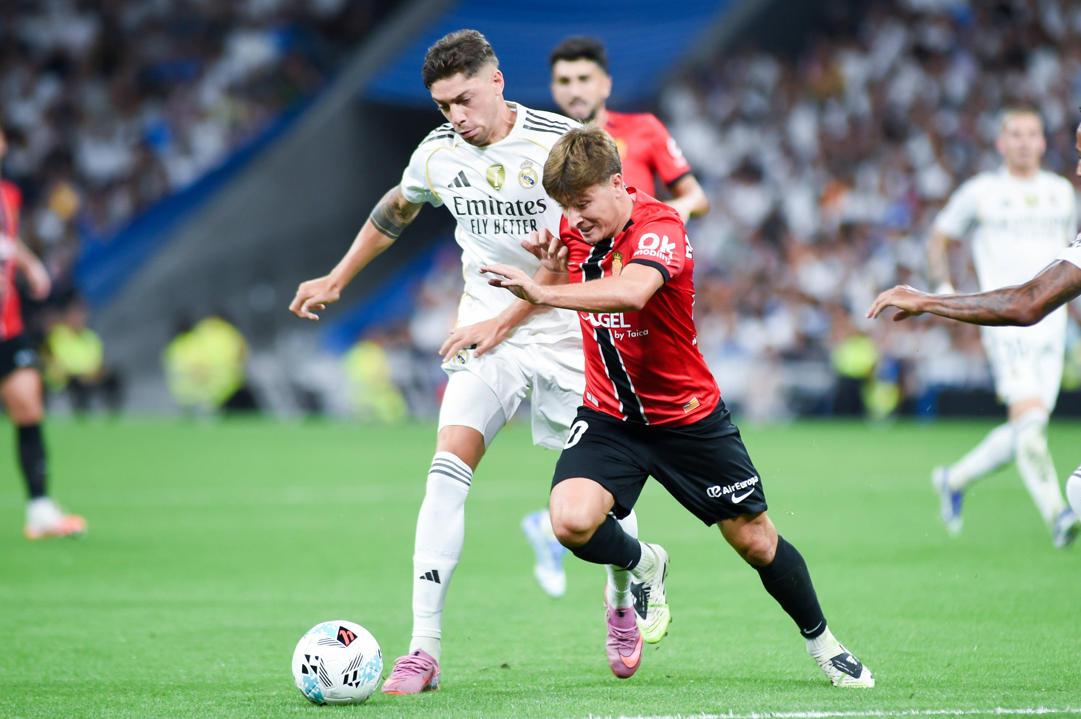 (体育)足球——西甲:皇家马德里胜马略卡