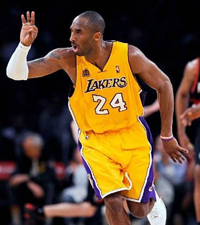 姚明两次拒绝湖人队合作科比，缔造总冠军可能性