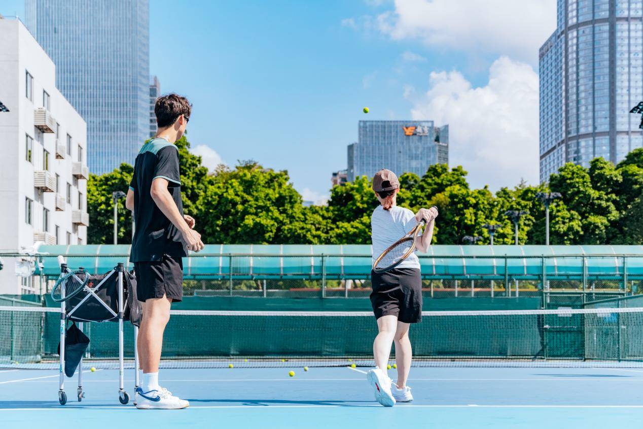 体育盛会点亮活力大湾区