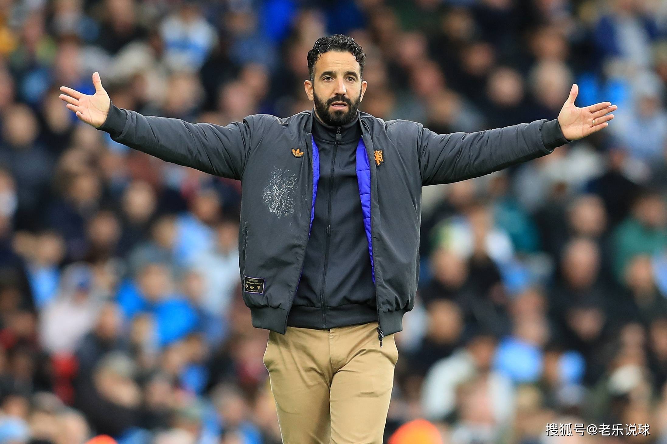 阿莫林还不下课？曼联现在这样，没有解约金可能都请不到教练